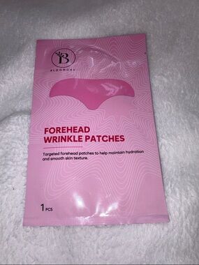 Pink Forehead Wrinkle Patches - Hydrating Anti-Wrinkle Mask